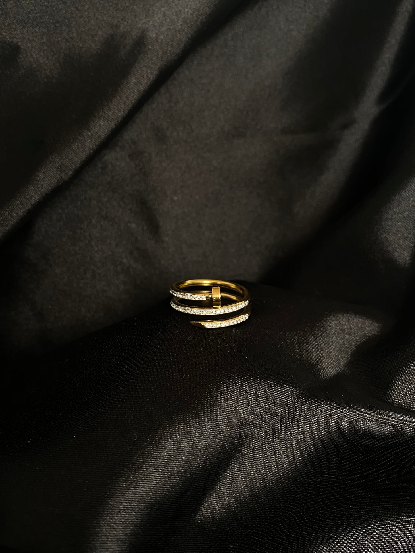 Hera special ring