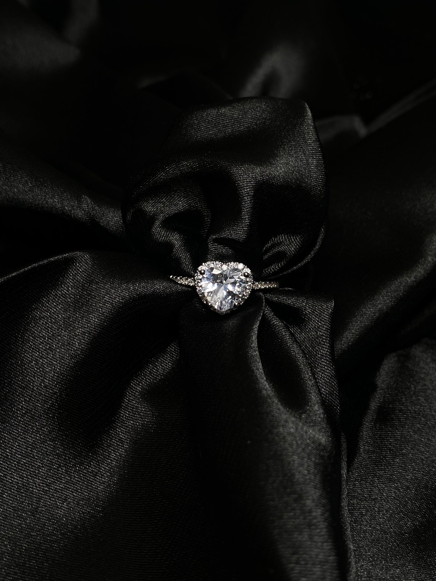Heart ring
