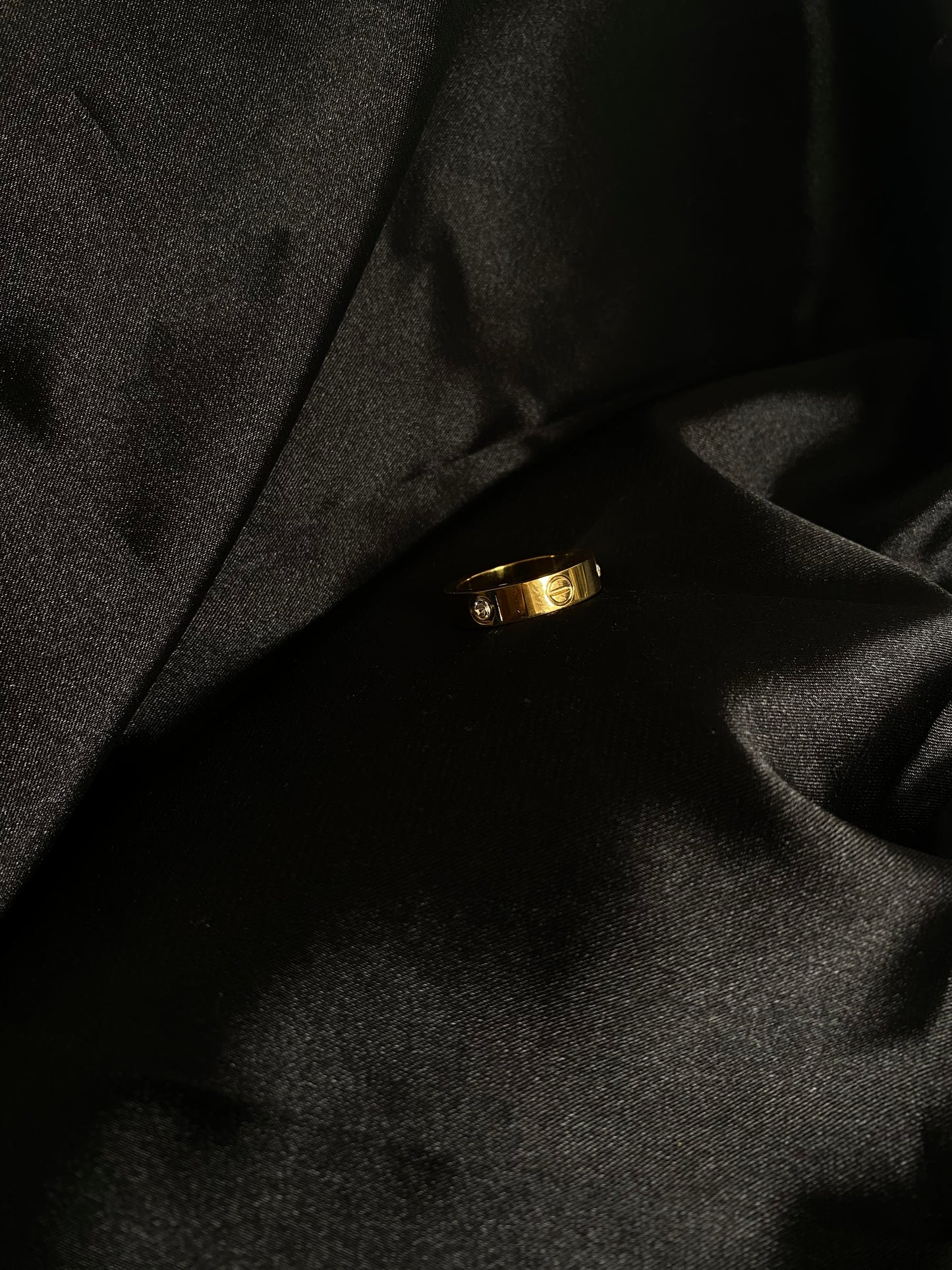 Lari ring gold