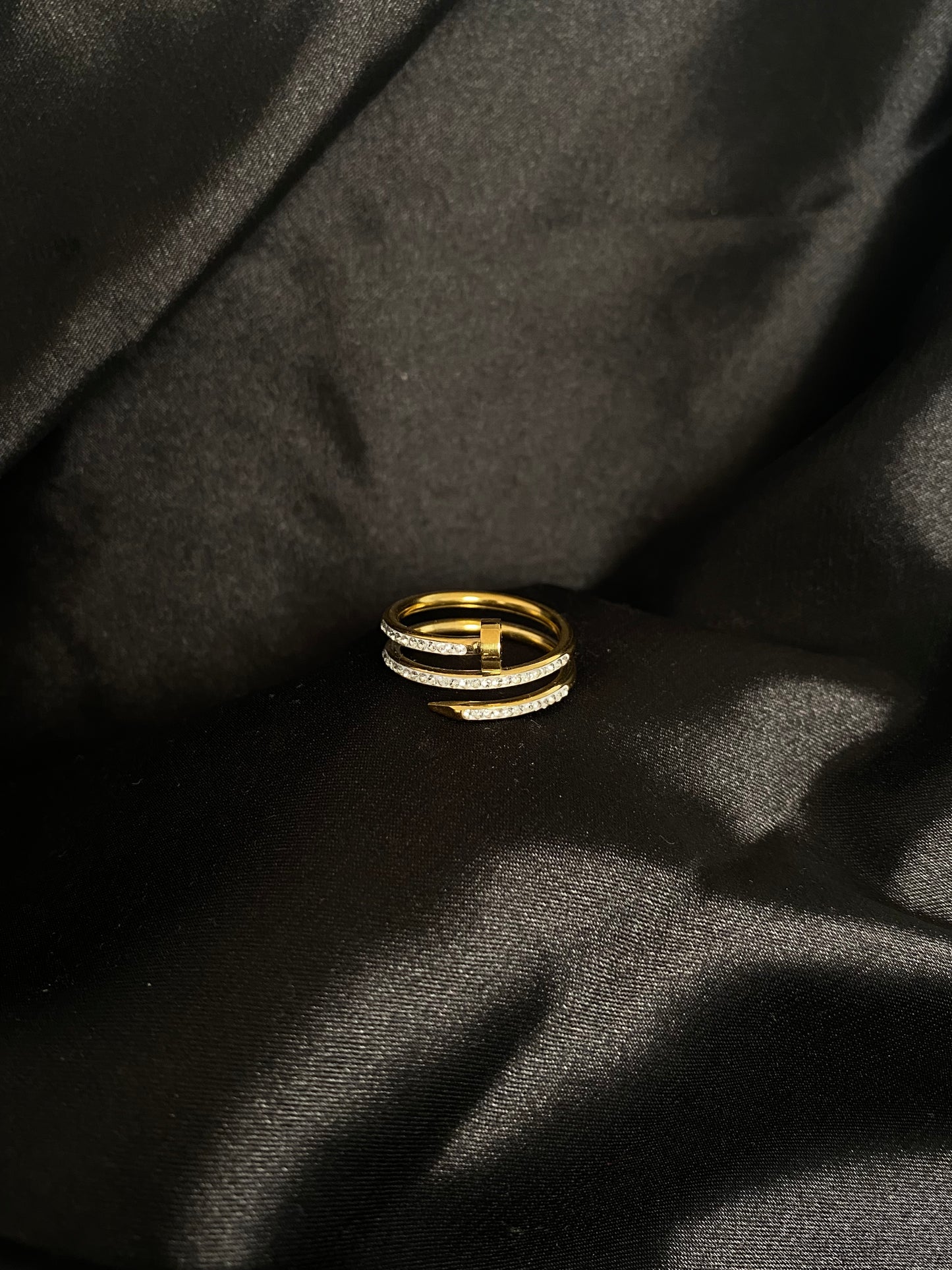 Hera special ring