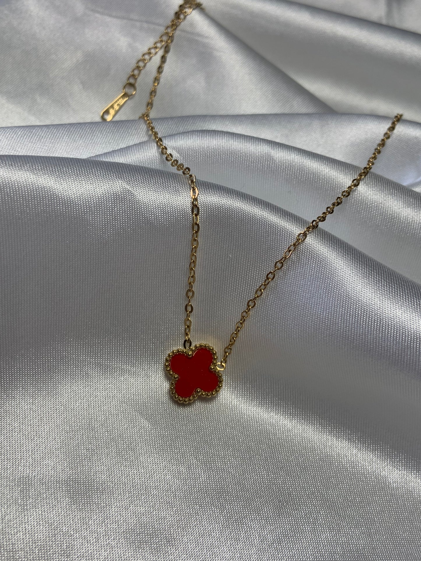 Lira ketting rood