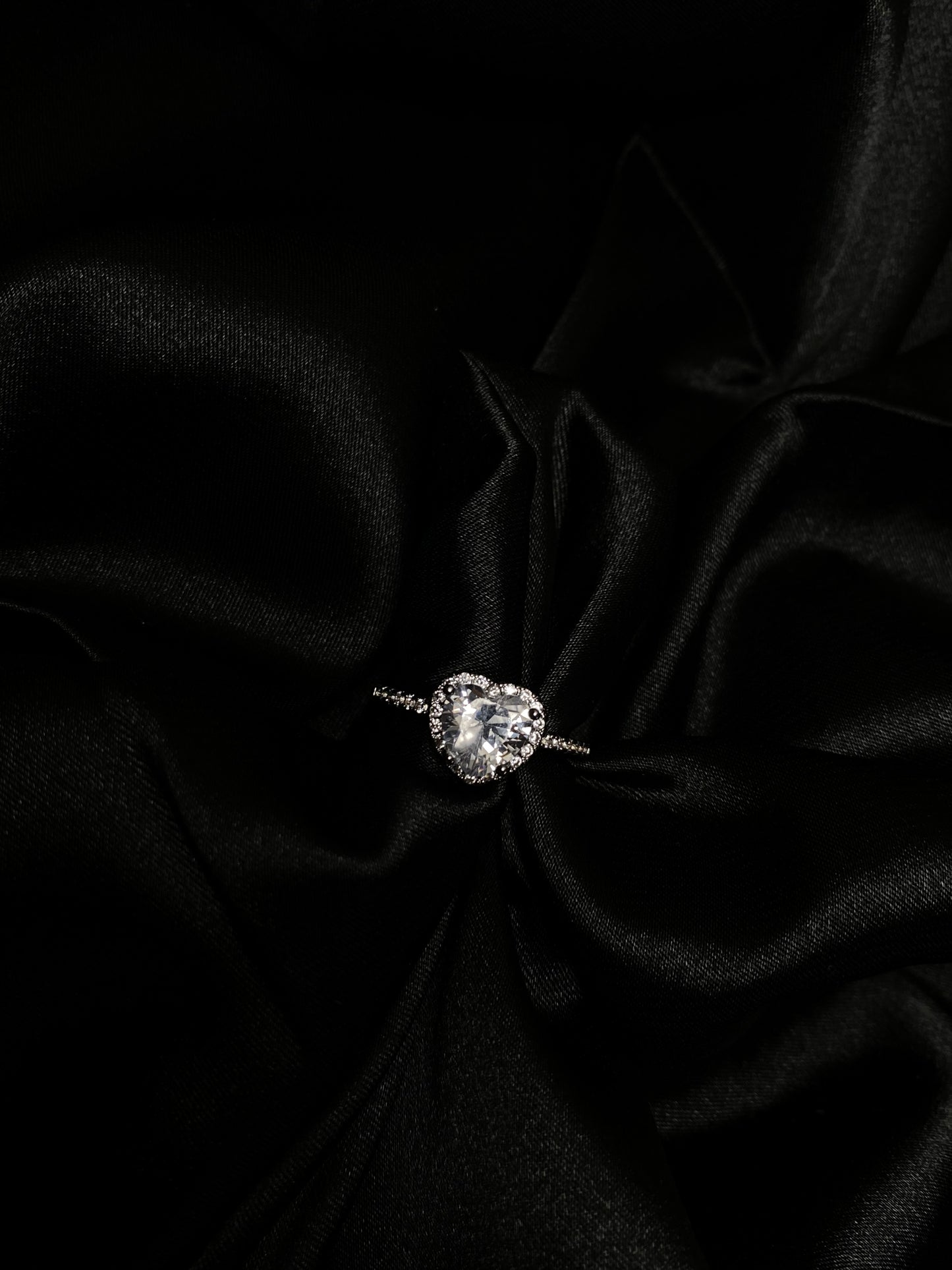 Heart ring