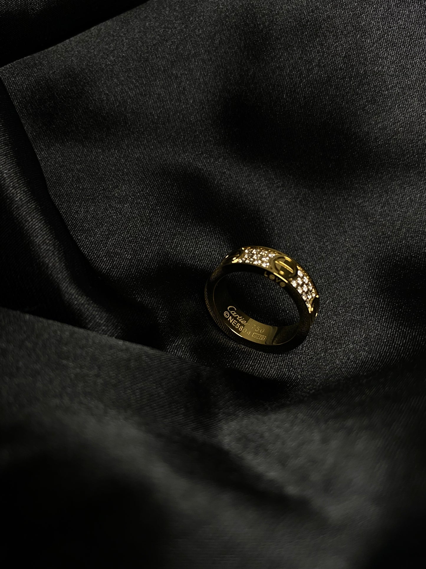 Cases ring goud