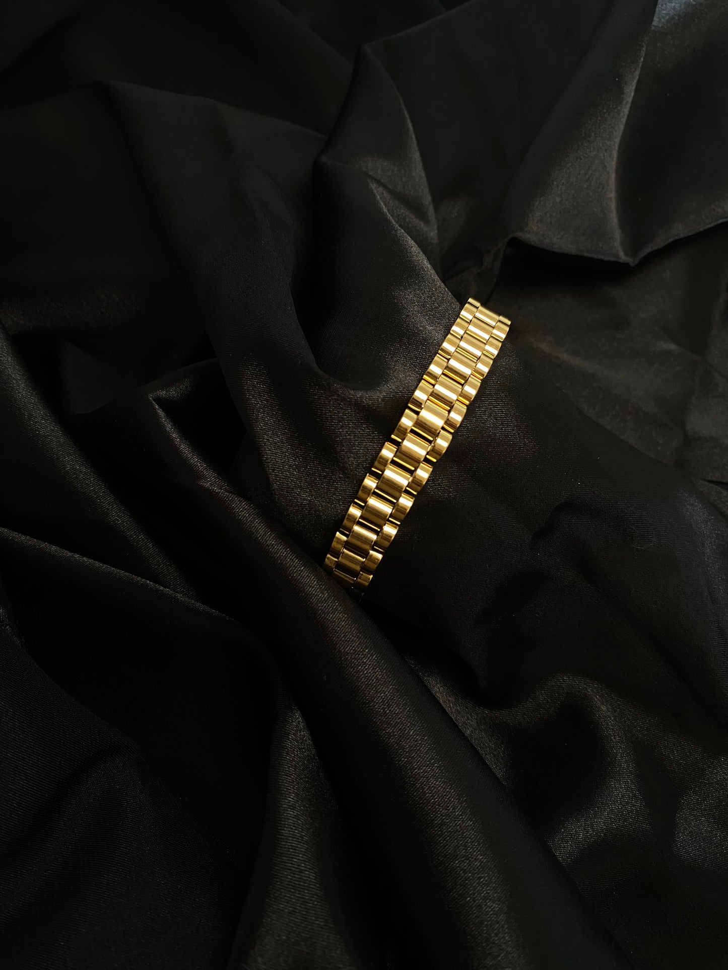 Amira armband gold