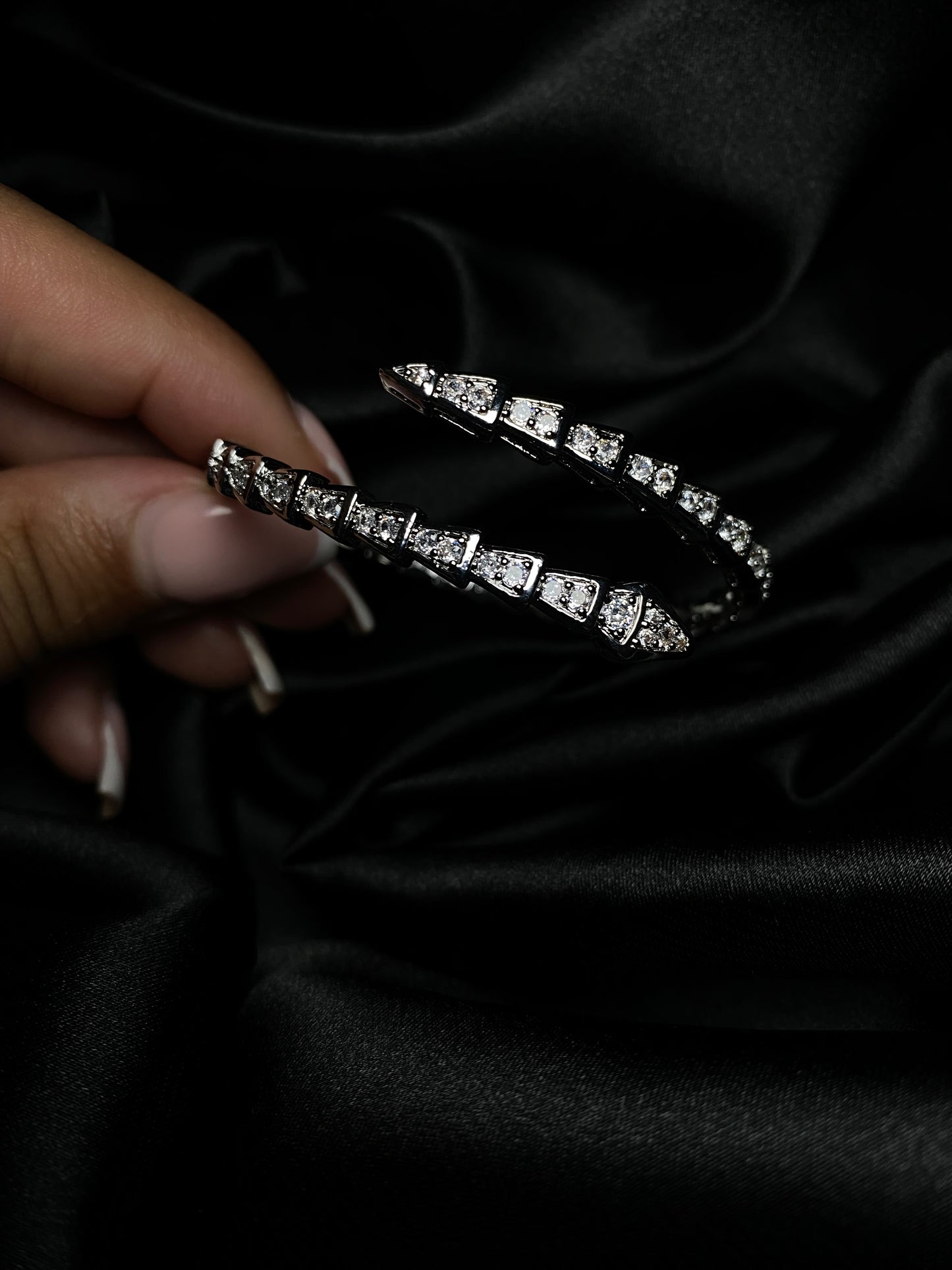 Snake armband
