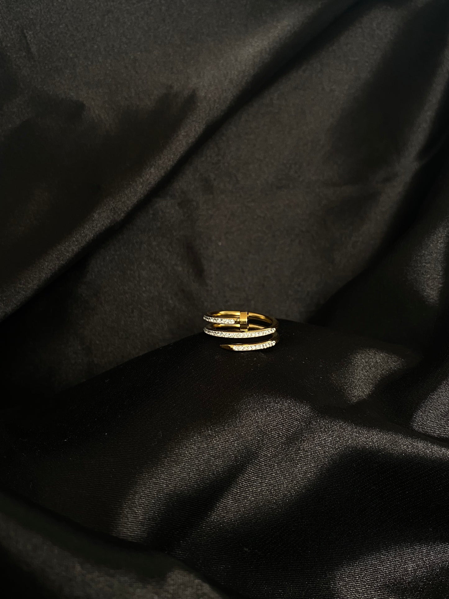 Hera special ring