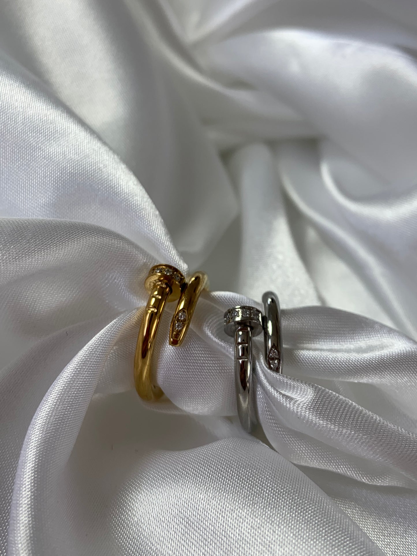 Spike ring