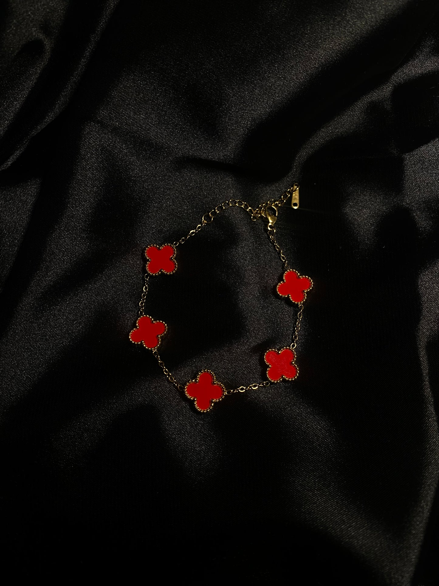 Lira bracelet red 