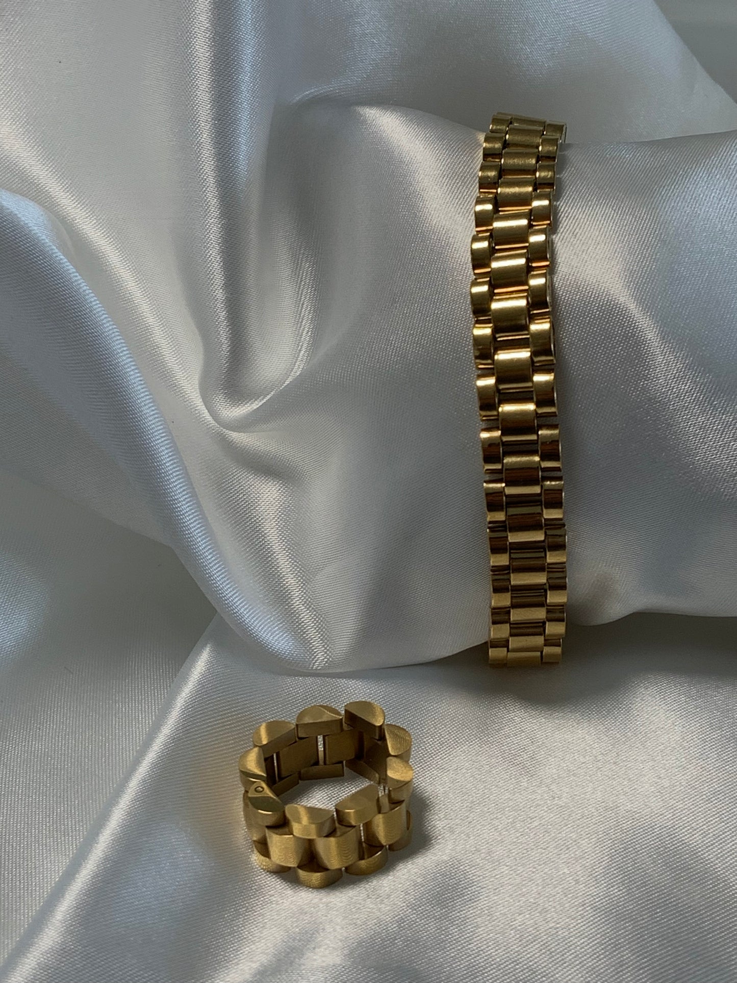 Amira bracelet gold 